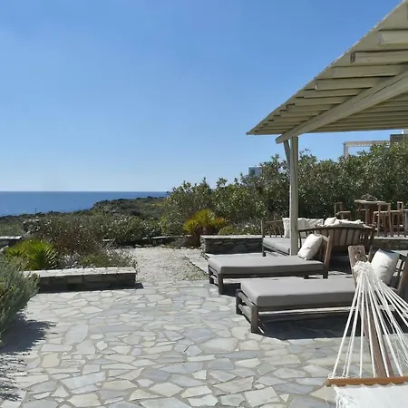 Tinos Delight