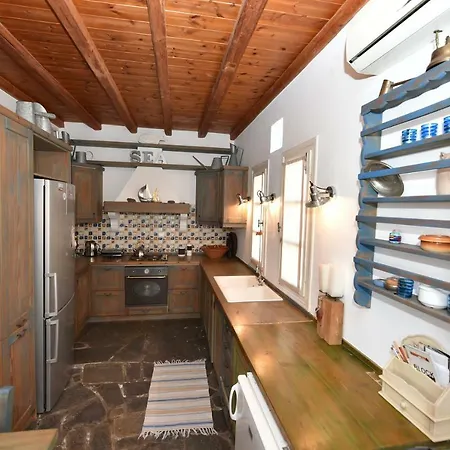 Tinos Delight Villa