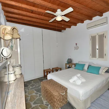 Tinos Delight Villa *